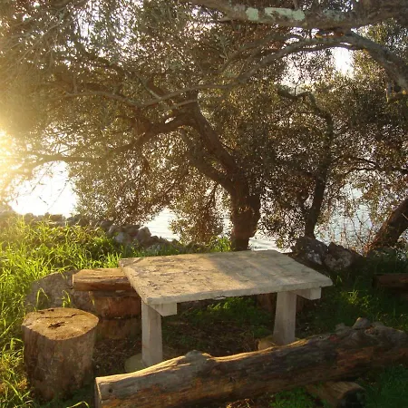Apartman Seaside Secluded Cove Krsovica - Telascica, Dugi Otok - 11001 Sali