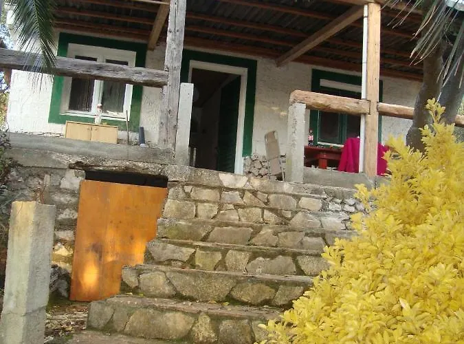 Seaside Secluded Cove Krsovica - Telascica, Dugi Otok - 11001 Apartman Sali