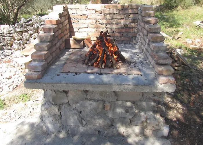Seaside Secluded Cove Krsovica - Telascica, Dugi Otok - 11001 Apartman